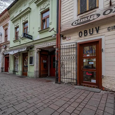 K1 Piatok Sobota Disco Cez Tyzden Tichy Апартаменты Кошице