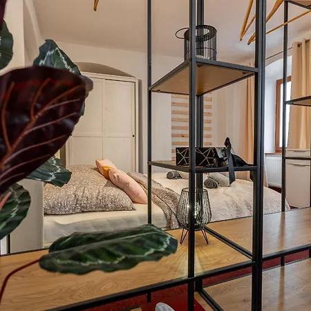 K1 Piatok Sobota Disco Cez Tyzden Tichy Apartment